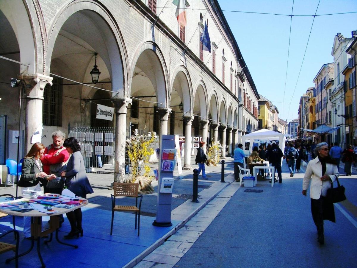 Rubra Apartments Parma Buitenkant foto